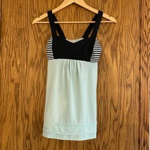 Lululemon Green and Blank Workout Tank Top in Sz 6